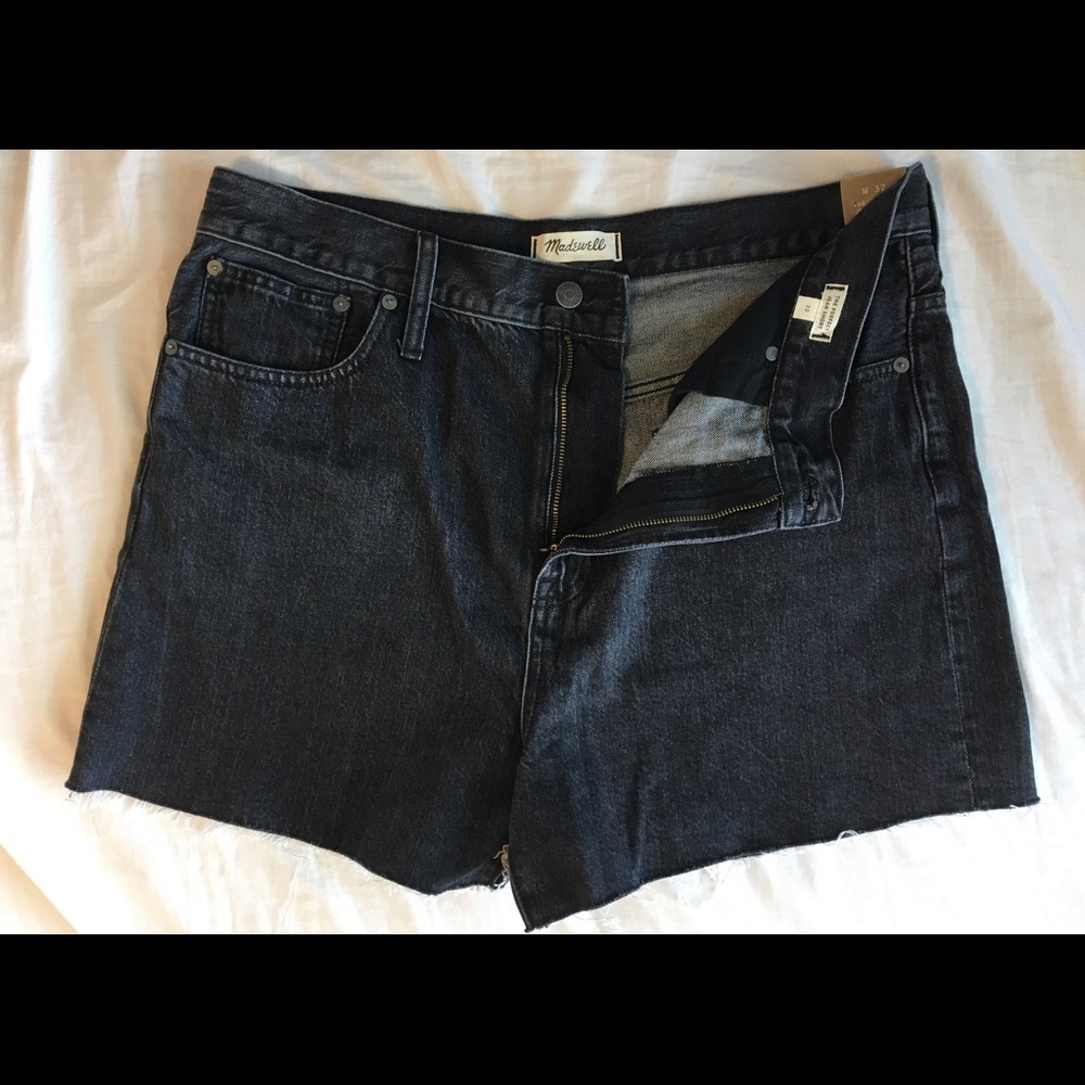 The Perfect Vintage Short